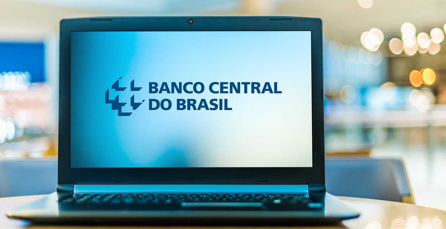 A laptop computer displaying the logo of the Banco Central do Brasil, Brazil’s Central Bank.