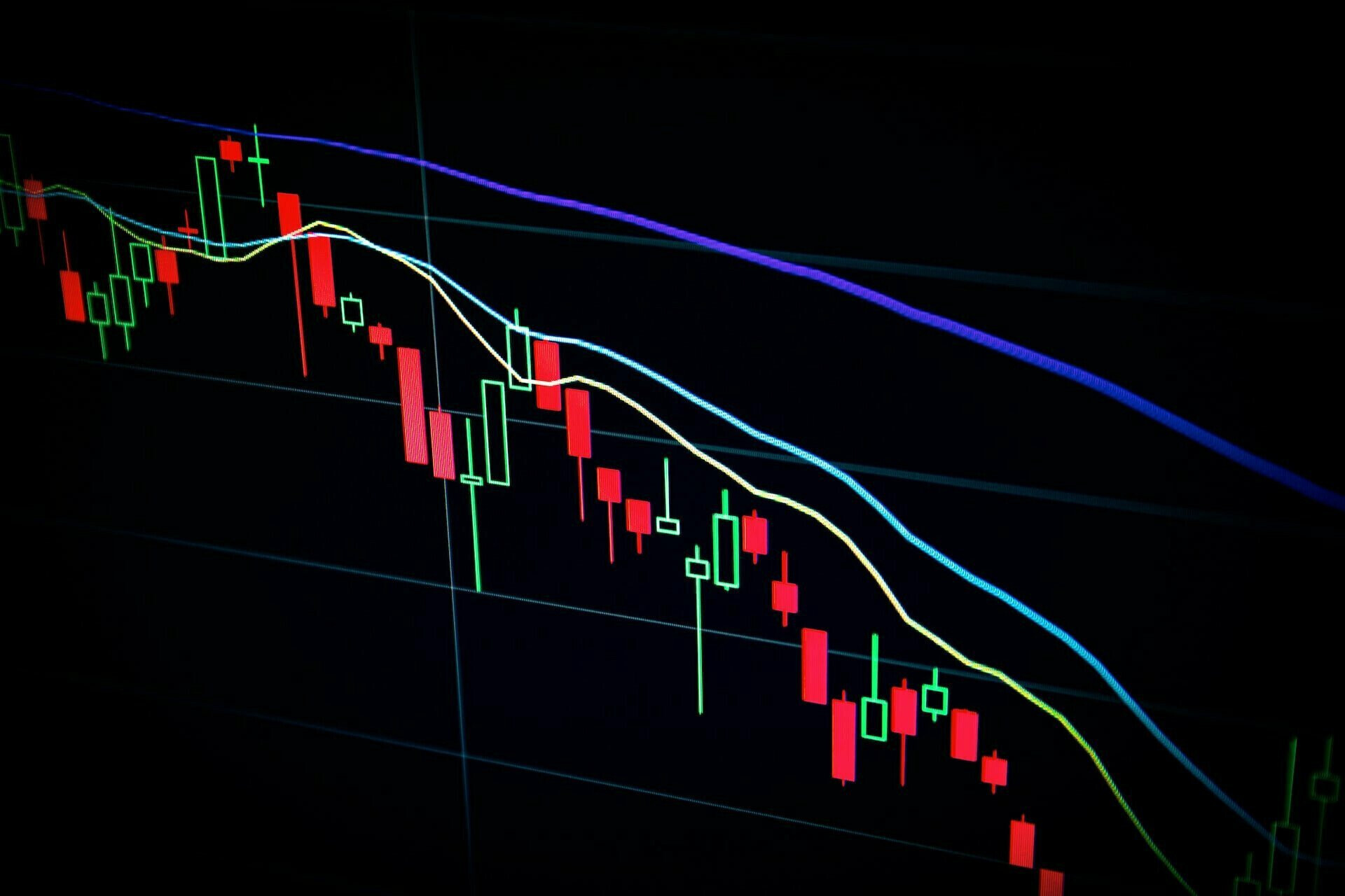 On-Chain Data: Short-Term Bitcoin Holders Face Losses Amid Price Decline – Here's the Latest