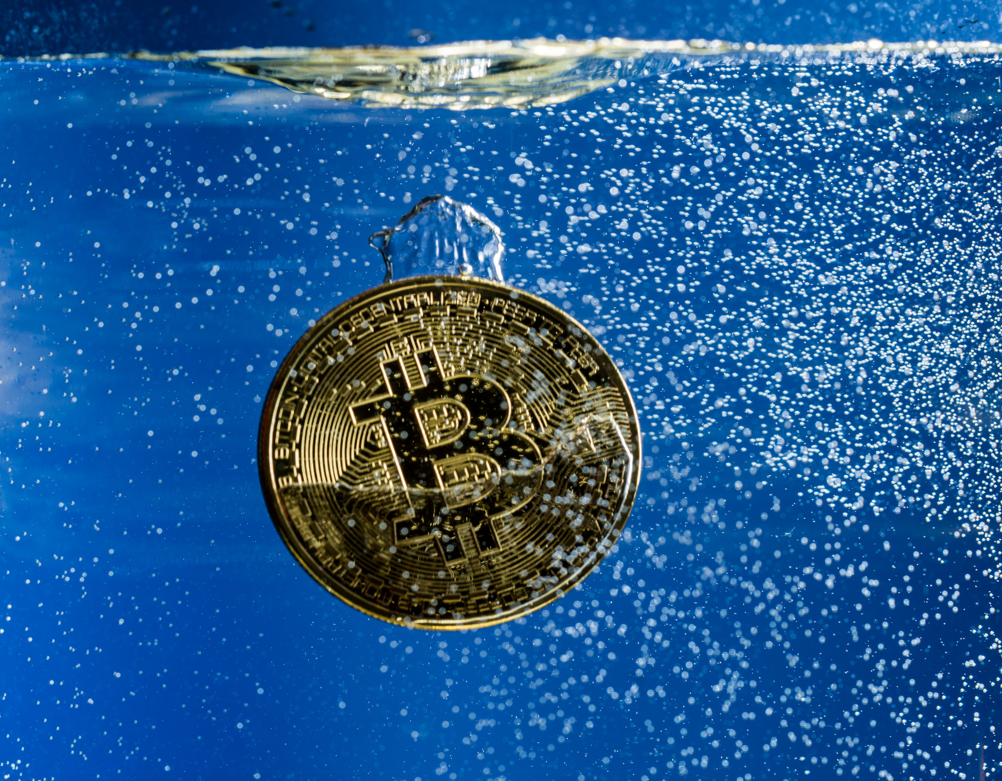 Bitcoin Dips below USD 10,000, More Losses to Follow?