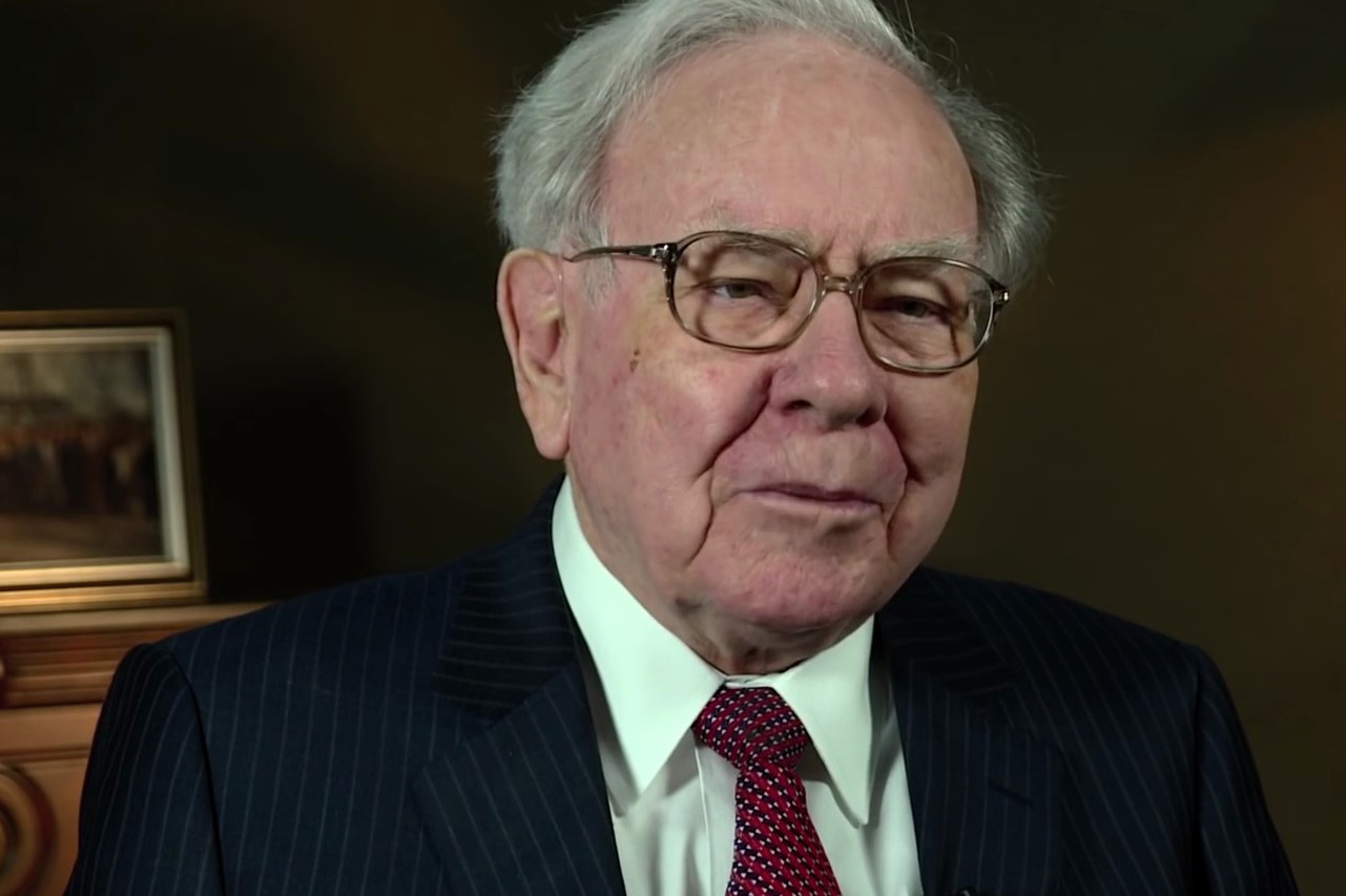 Morning Update: Buffett on Blockchain; Credit Card Crypto Block