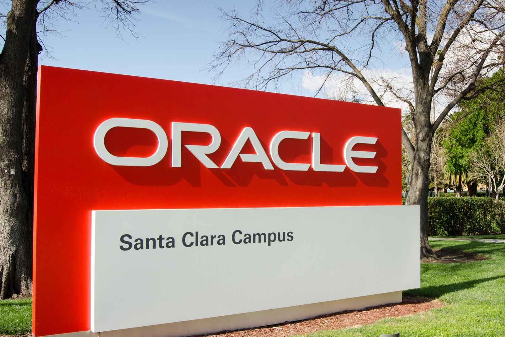 Oracle komt in mei met Blockchain-product, apps volgen in juni