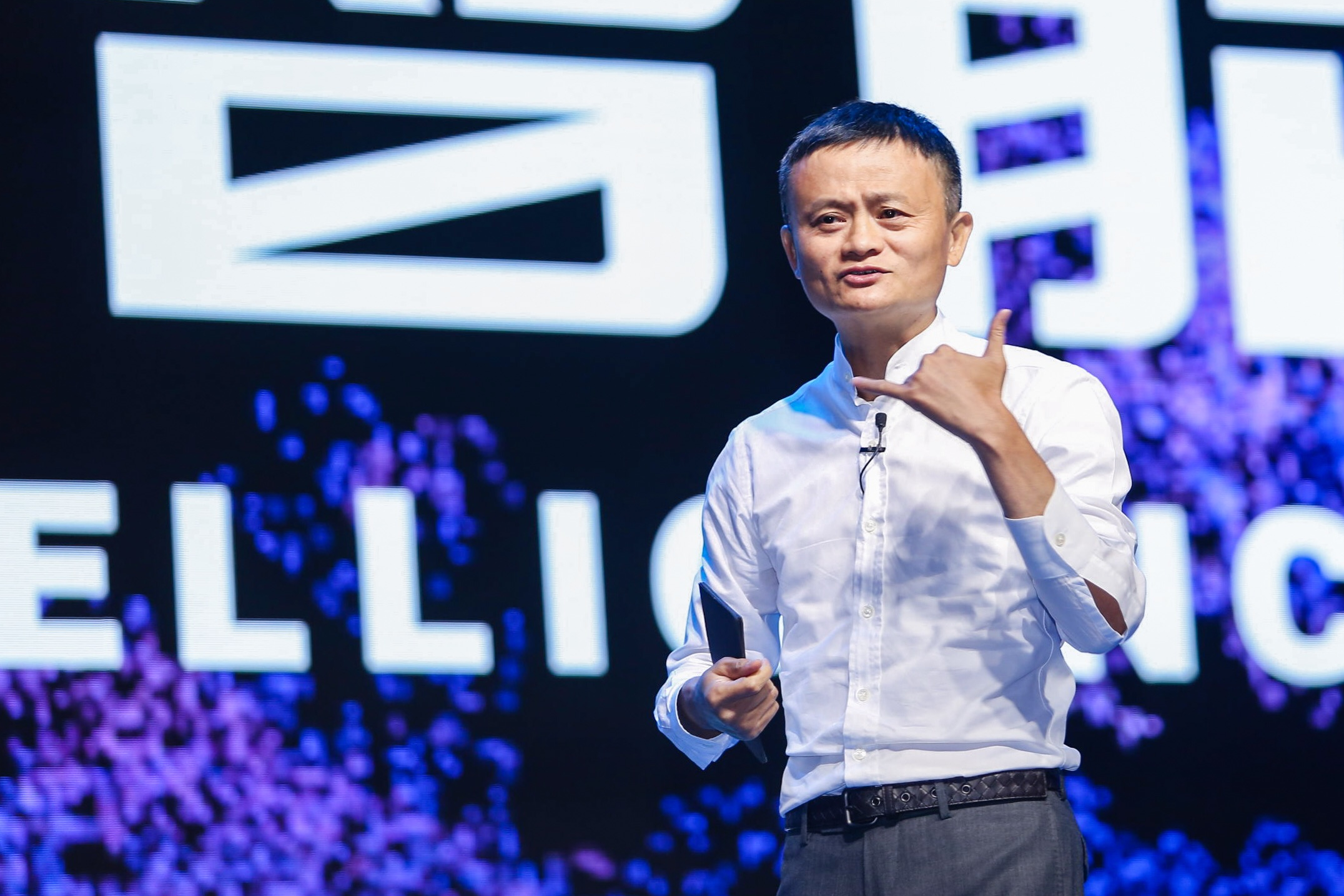 Jack Ma Goes for Blockchain, But Bitcoin Is “Still a Bubble”