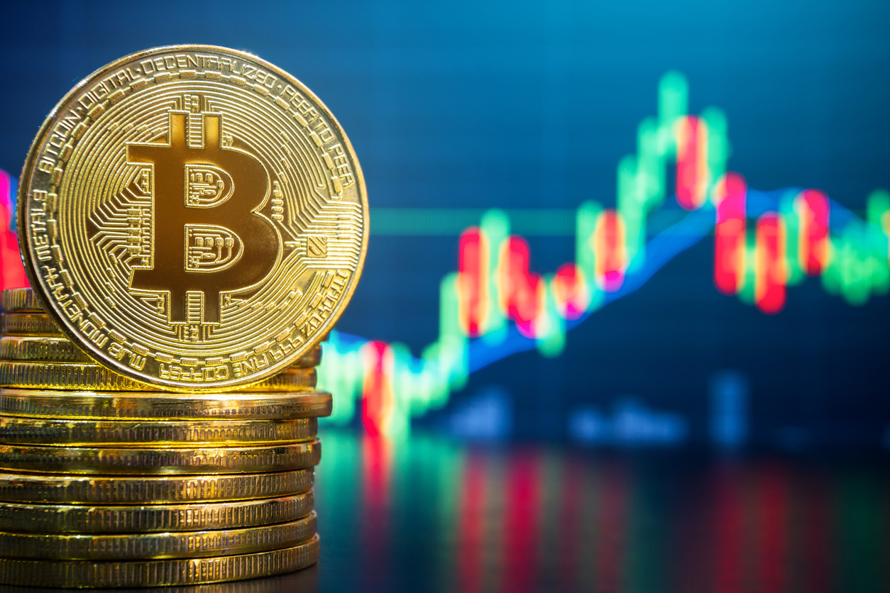 Bitcoin and Altcoins Remain Supported on Dips