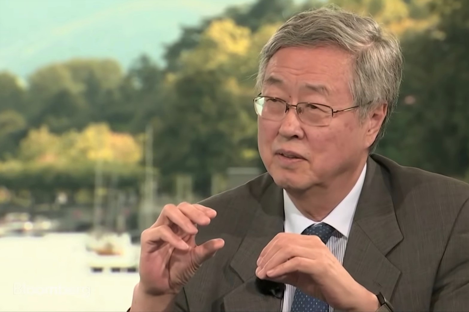 Libra può insegnare alla Cina una cosa, dice ex governatore della Banca Popolare Cinese
