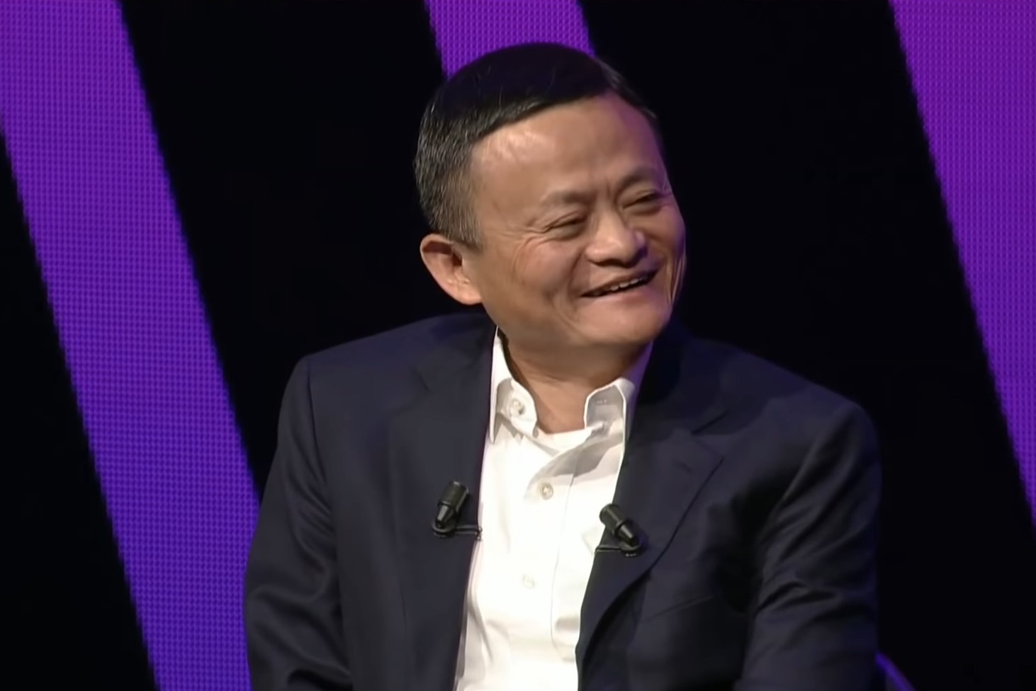 La storia di 1 foto: come una startup blockchain ha incontrato per caso Jack Ma