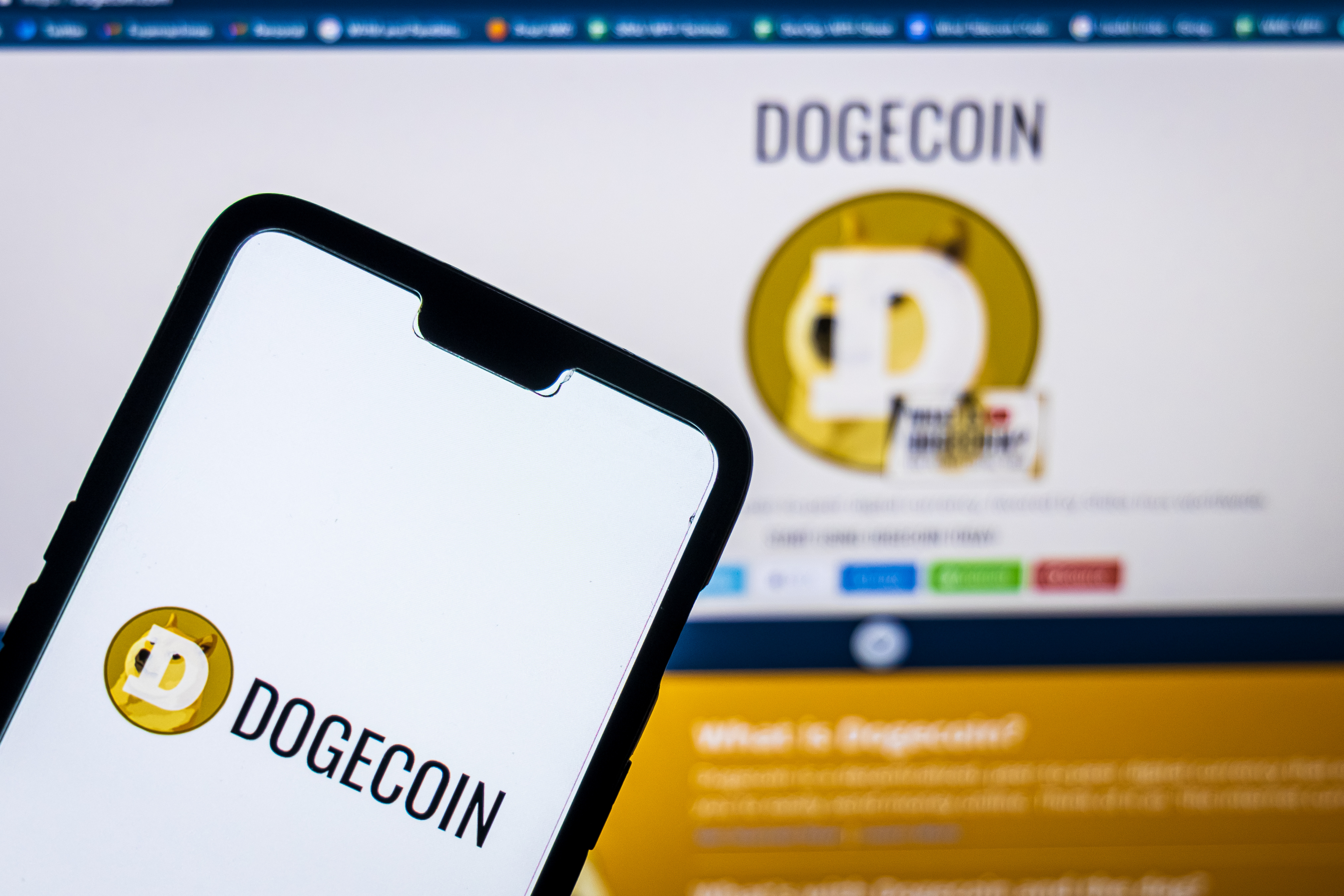 Le Dogecoin (DOGE) rejoint la plateforme de trading eToro