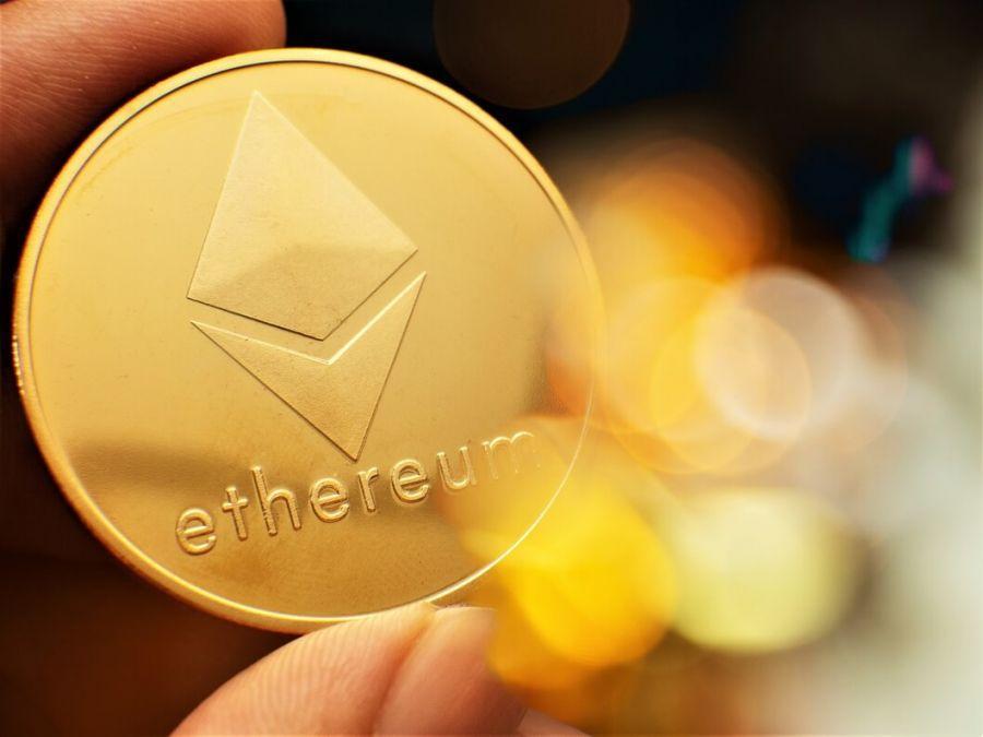 Ethereum sfonda i 4.000 USD, Bitcoin va oltre i 59.000 USD