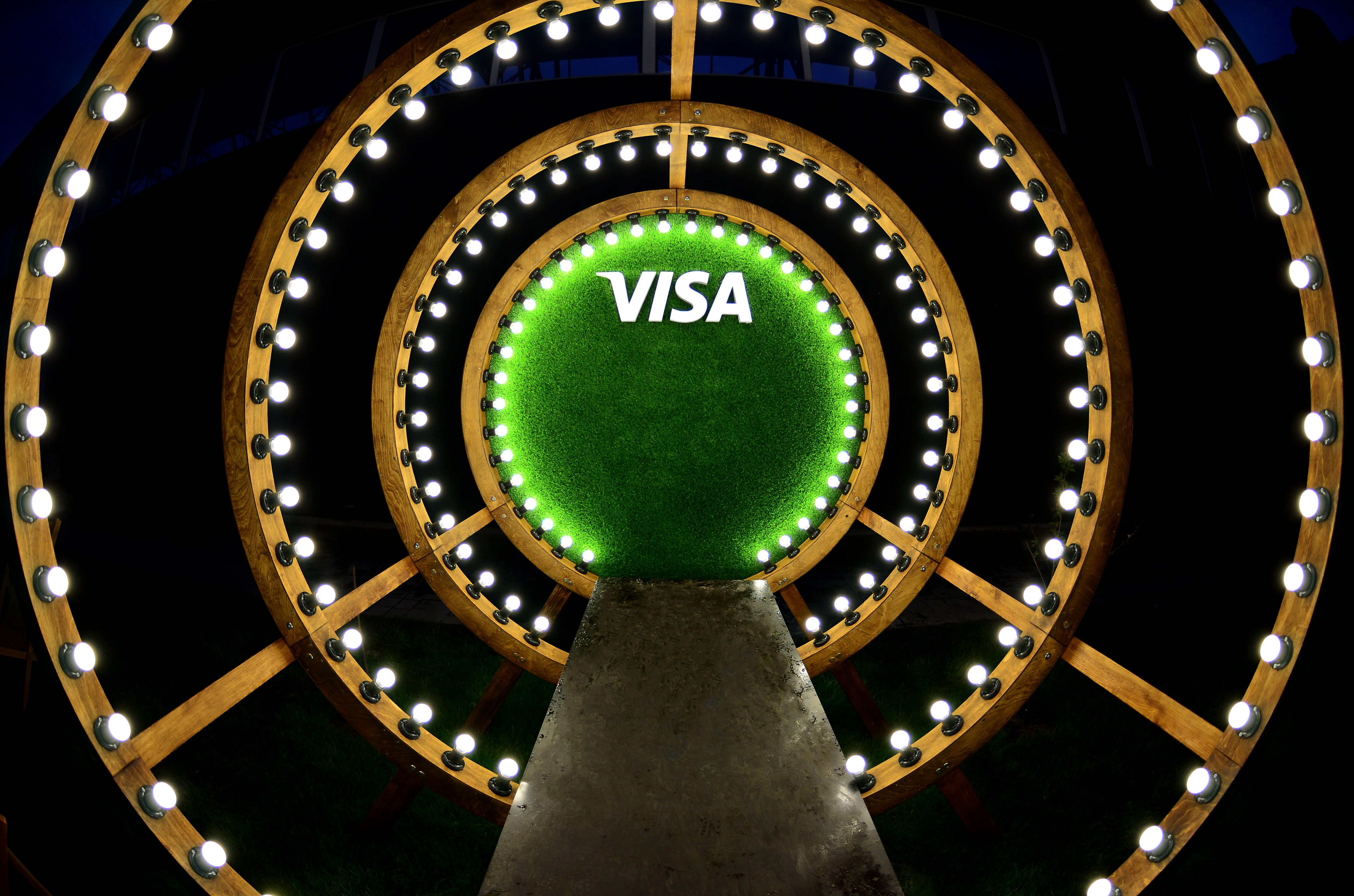 Visa’nın NFT Hamlesi Ethereum İçin Ne Anlam İfade Ediyor?