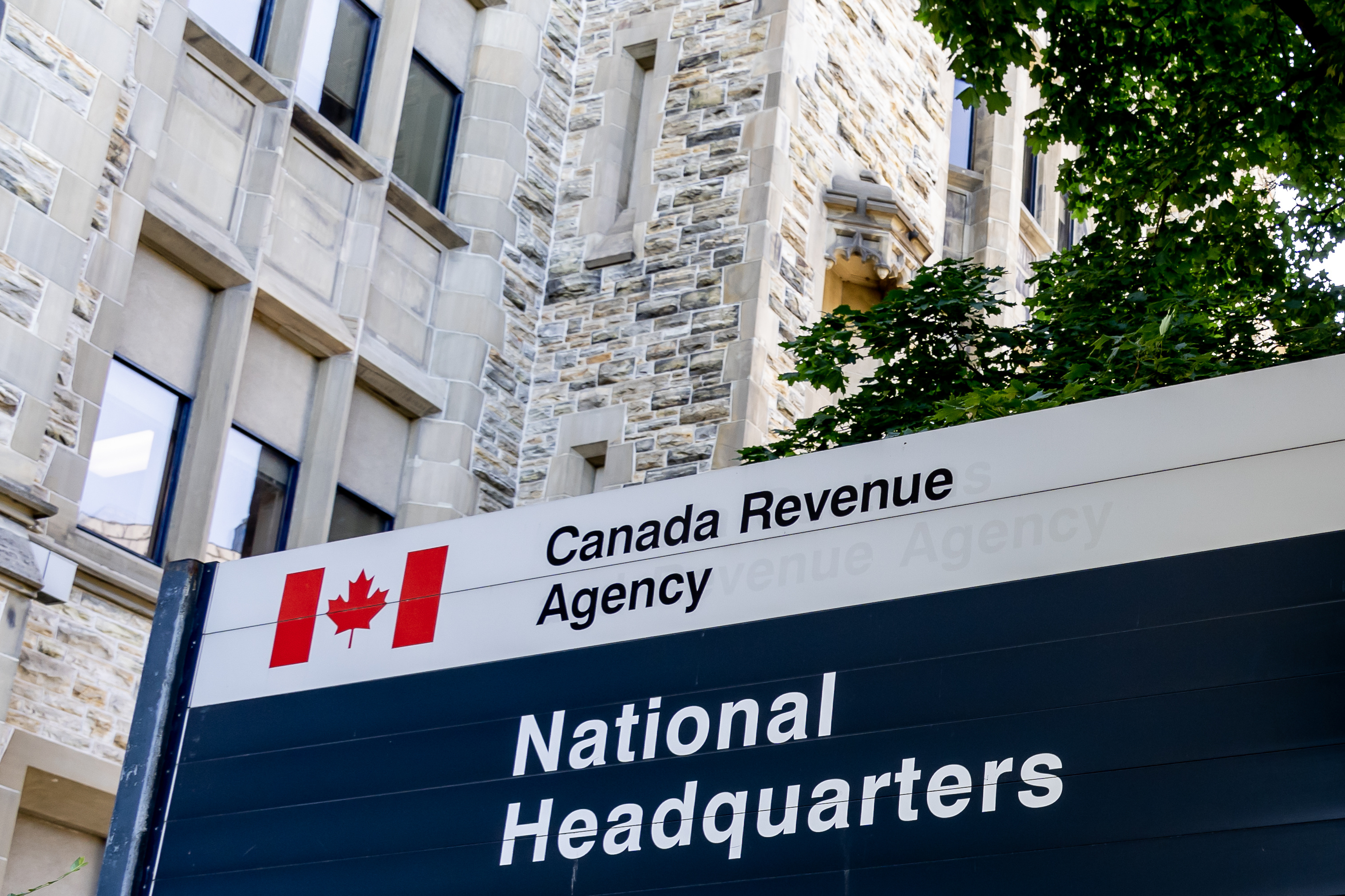Agência Tributária Canadense lança auditoria para impedir a evasão fiscal com criptos