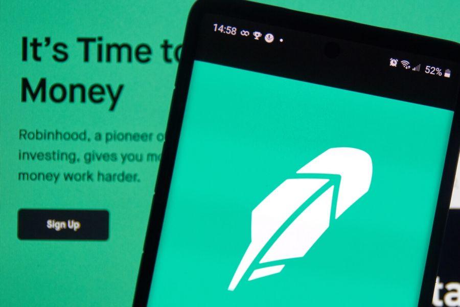 Robinhood lança recurso cripto de custo médio conforme a competição se intensifica