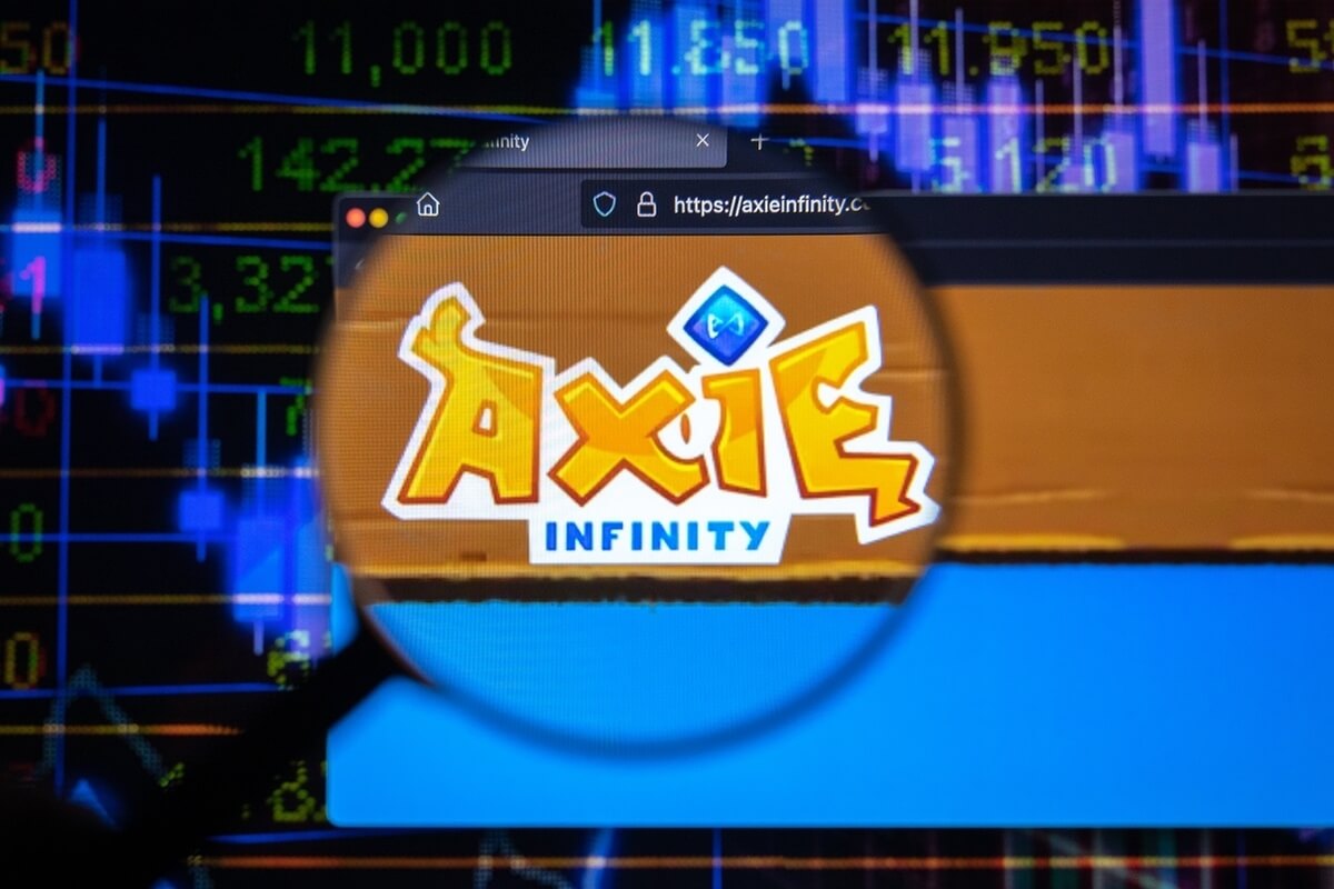 AXS и SLP поднимаются: экономические изменения в Axie Infinity
