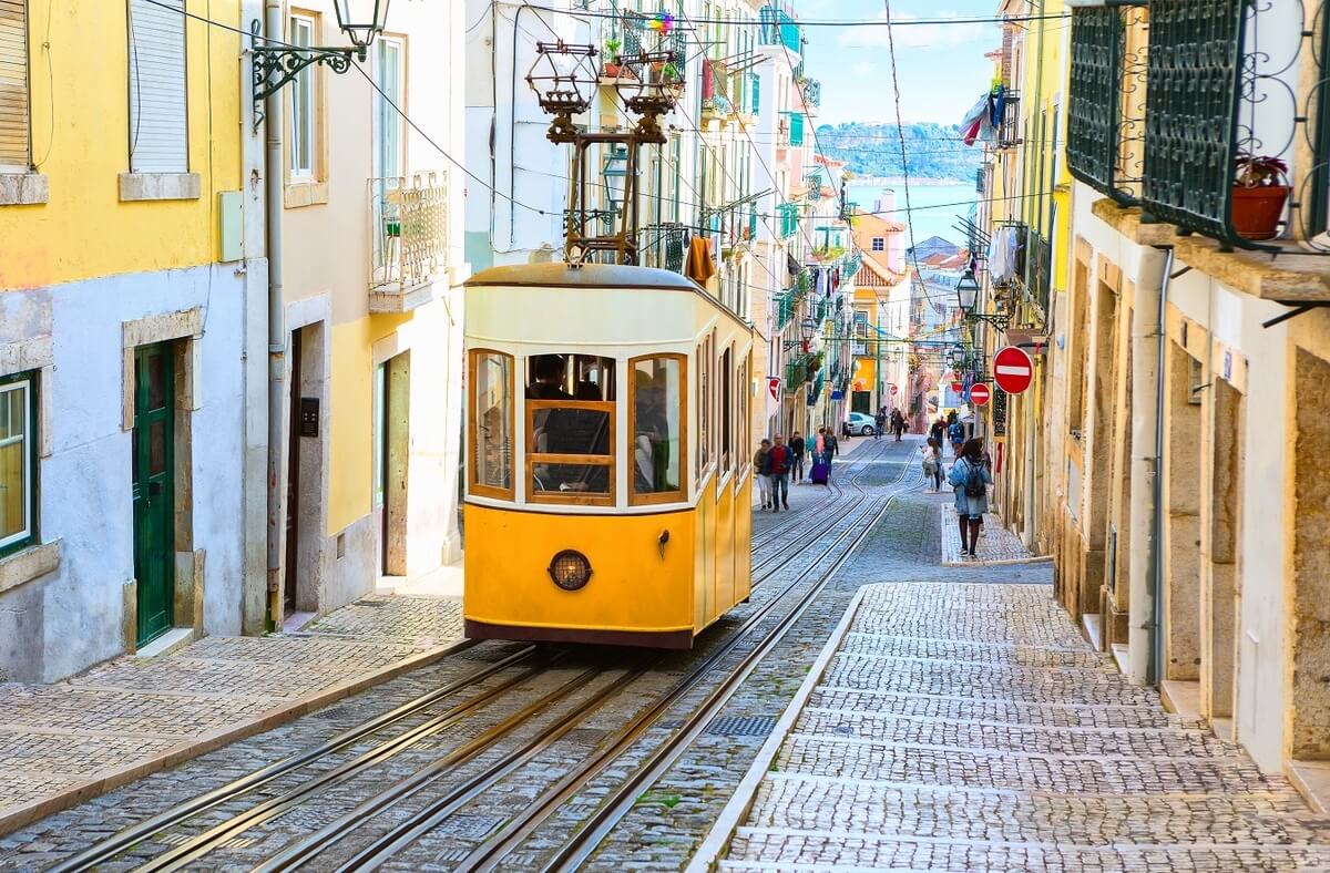 El “bello paraíso del bitcoin”, el 0% de criptoimpuestos en Portugal, atrae a la familia bitcoin