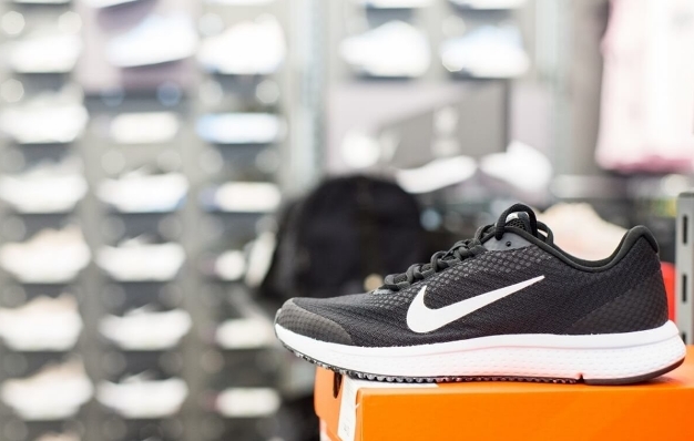 耐吉 (Nike) 要求纽约法院阻止经销商 StockX 出售其鞋款的 NFT