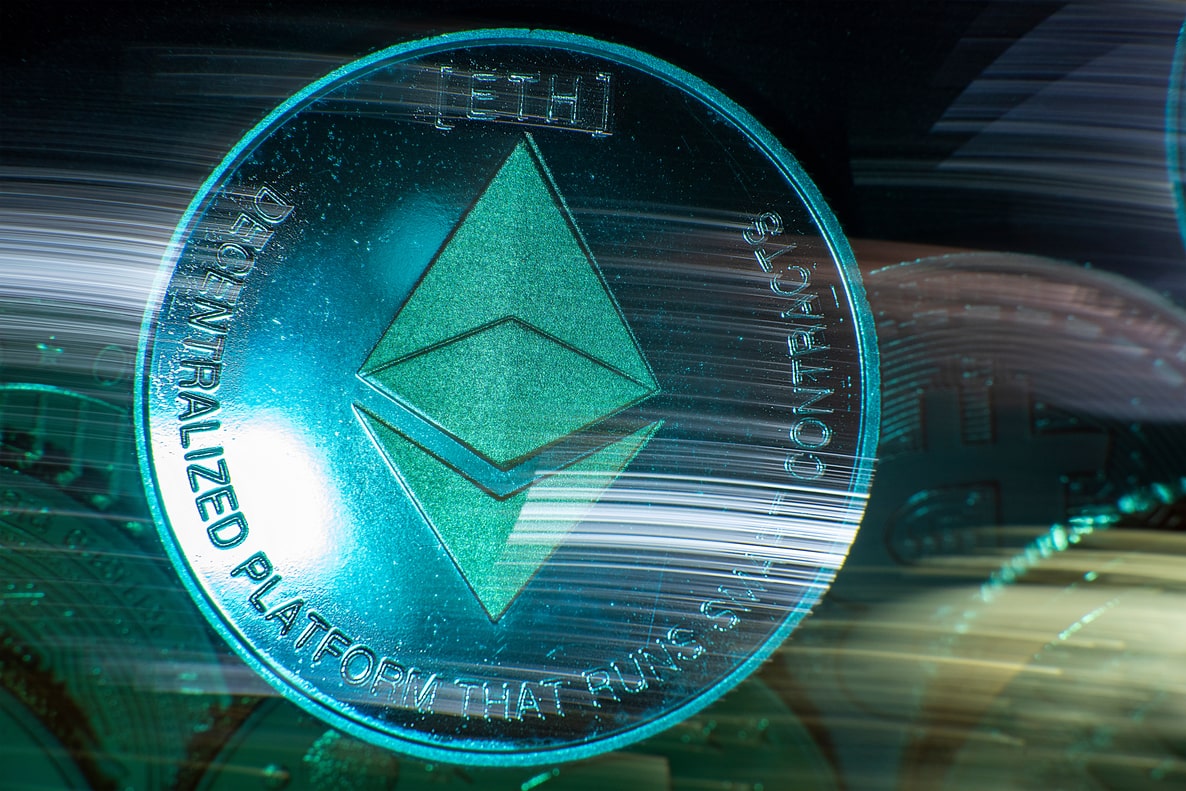 Hayes pretende reequilibrar o portfólio em favor do Ethereum, define nova meta de preço para o ETH