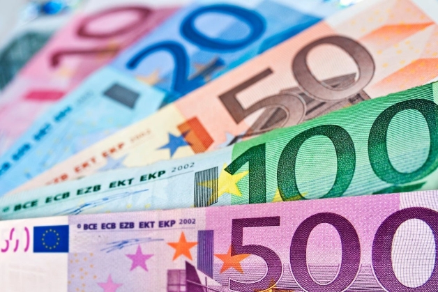 加密货币投资产品在新的一周迎来大量资金的流入，而欧洲投资者占主导地位