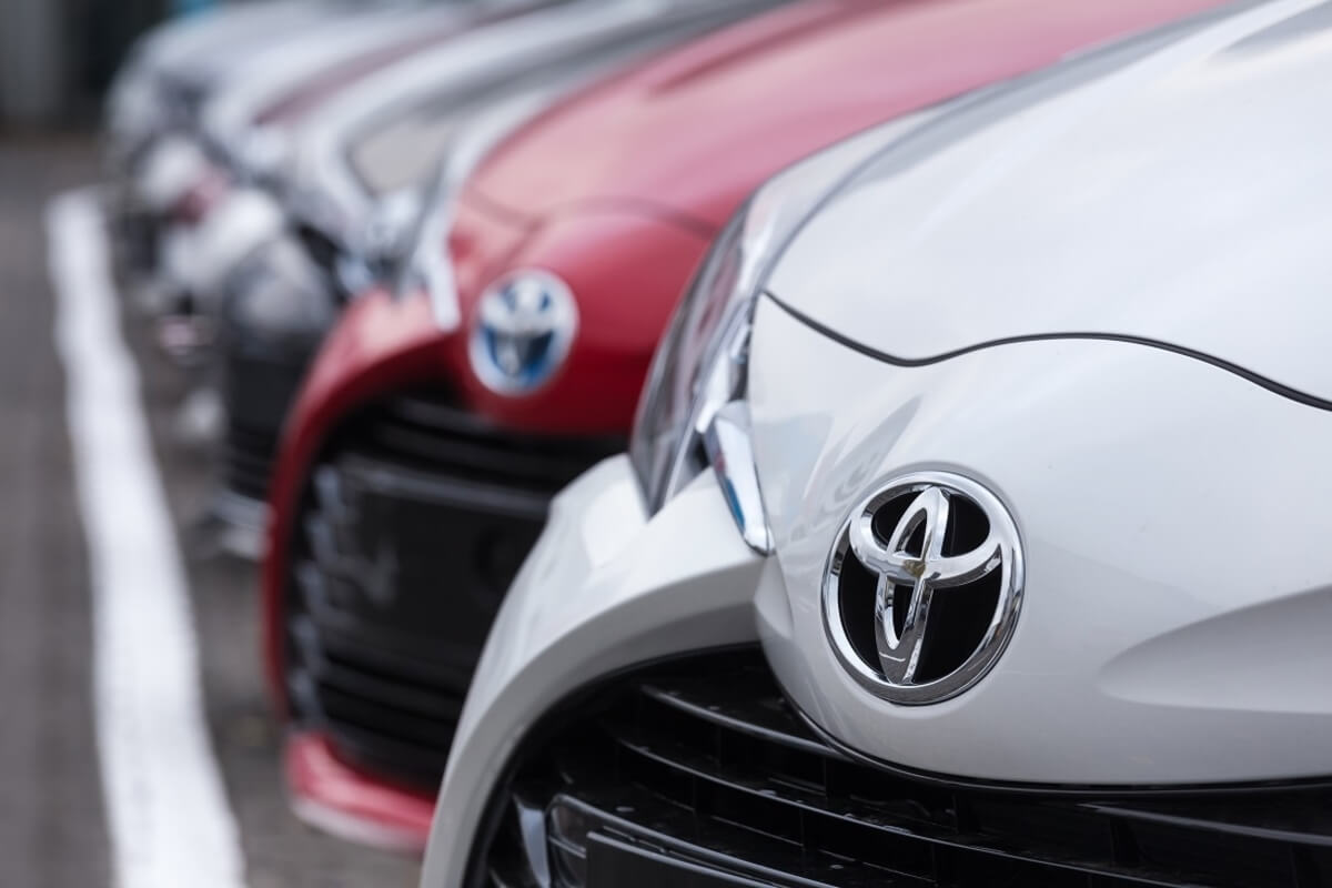Otomobil Üreticileri Toyota ve Nissan Metaverse’e Giriyor