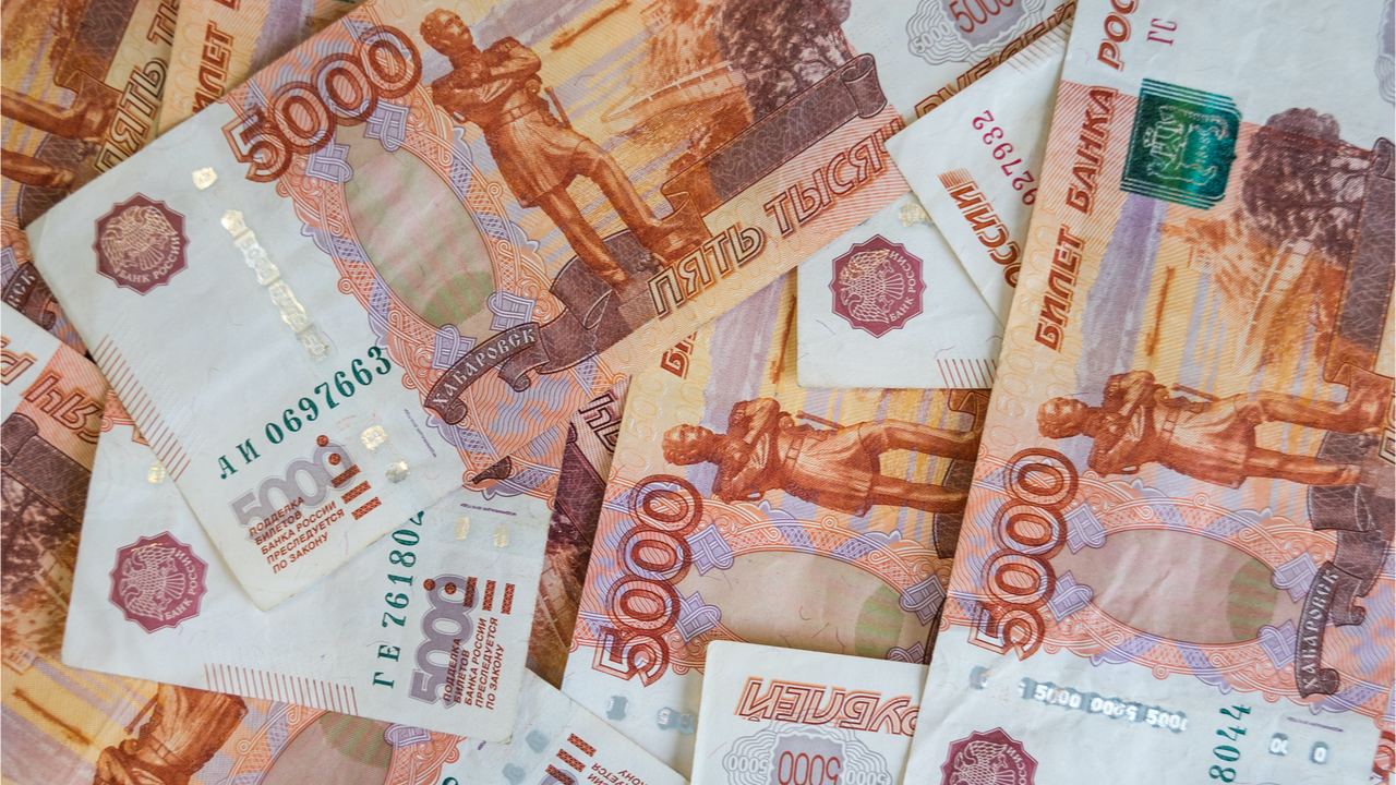 اقتصاددانان آمریکایی از اینکه روبل روسیه بهترین ارز فیات در جهان است، حیرت زده شدند