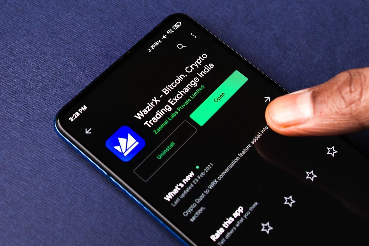 Индийская криптобиржа WazirX увольняет 40% работников