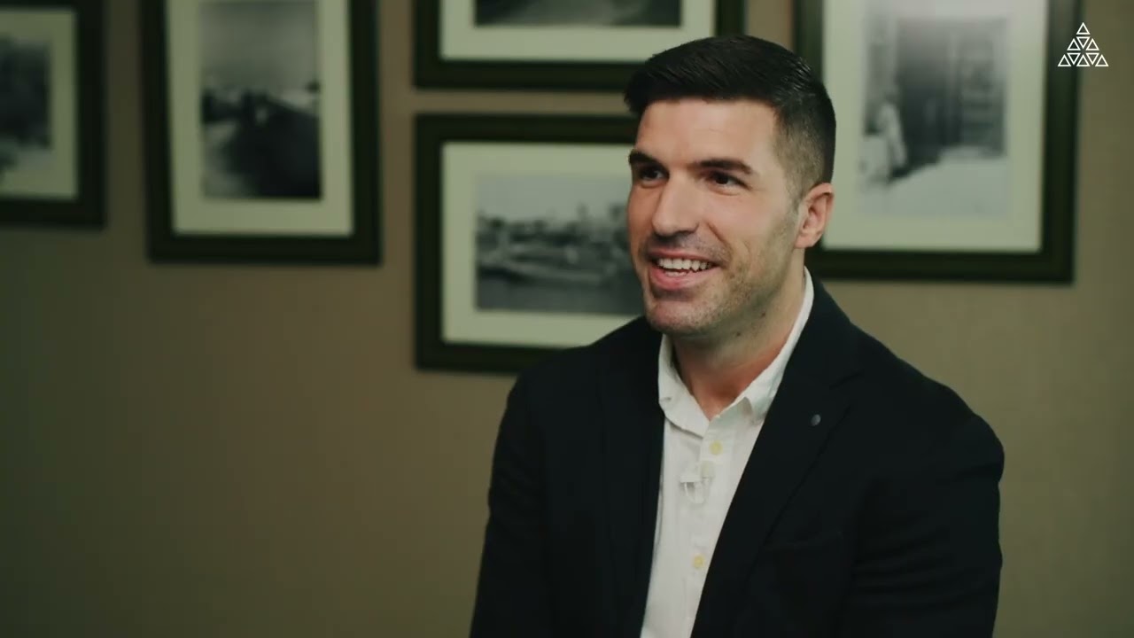 The Centralized Economy vs The Crypto Economy