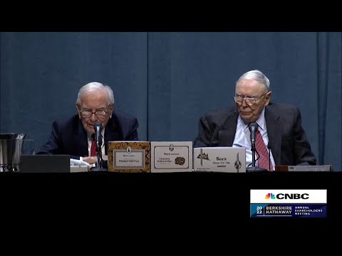 Charlie Munger Says People Shouldn’t Put Their Retirement Savings Into Bitcoin