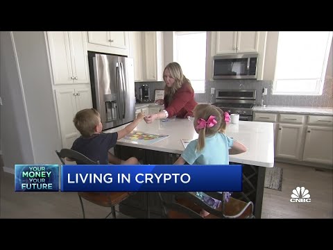 Here’s What It’s Like To Live On a Salary Paid in Crypto