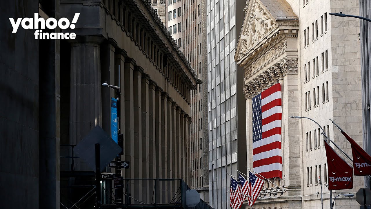 Stocks Fall On Recession Jitters, Bitcoin Continues Slump