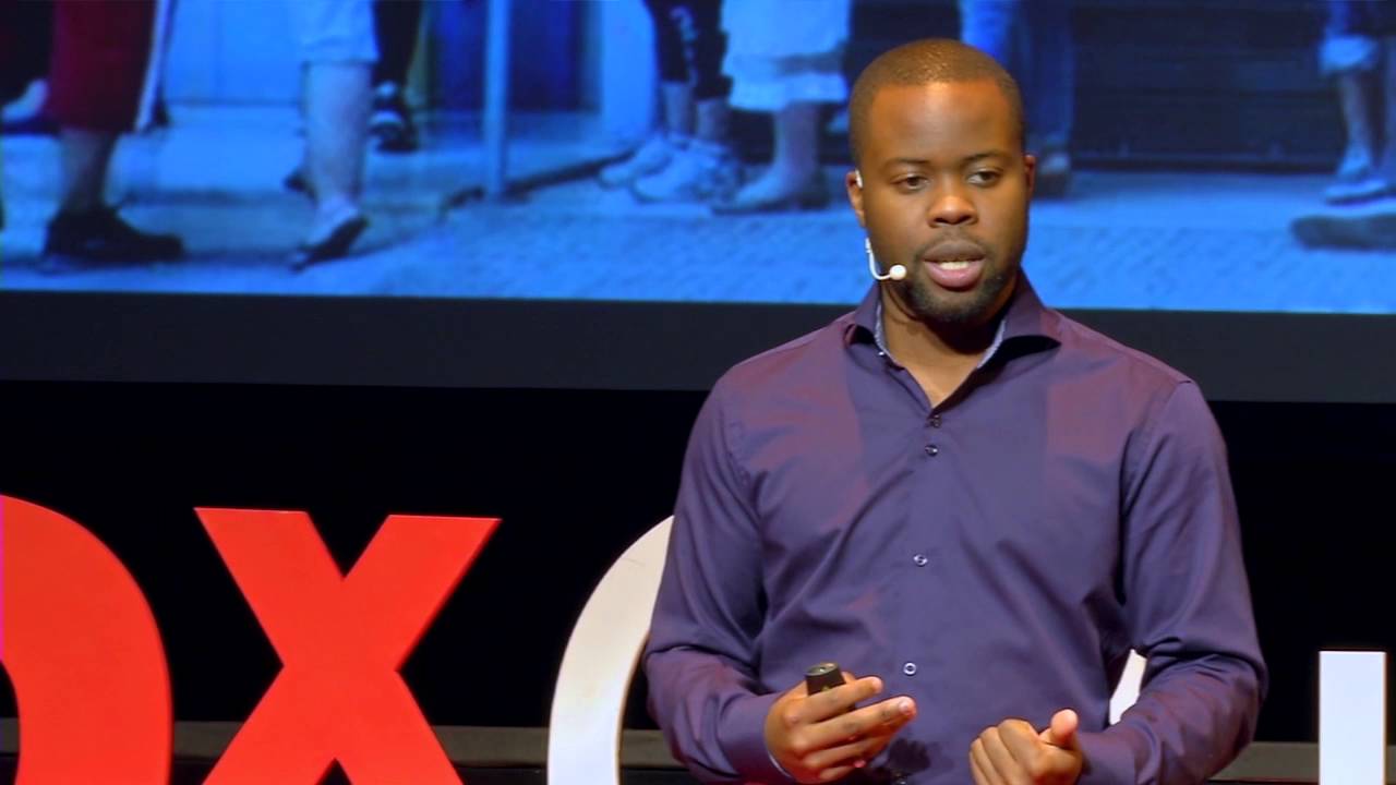 Au-delà du Bitcoin | Julien Mbony | TEDxQuébec