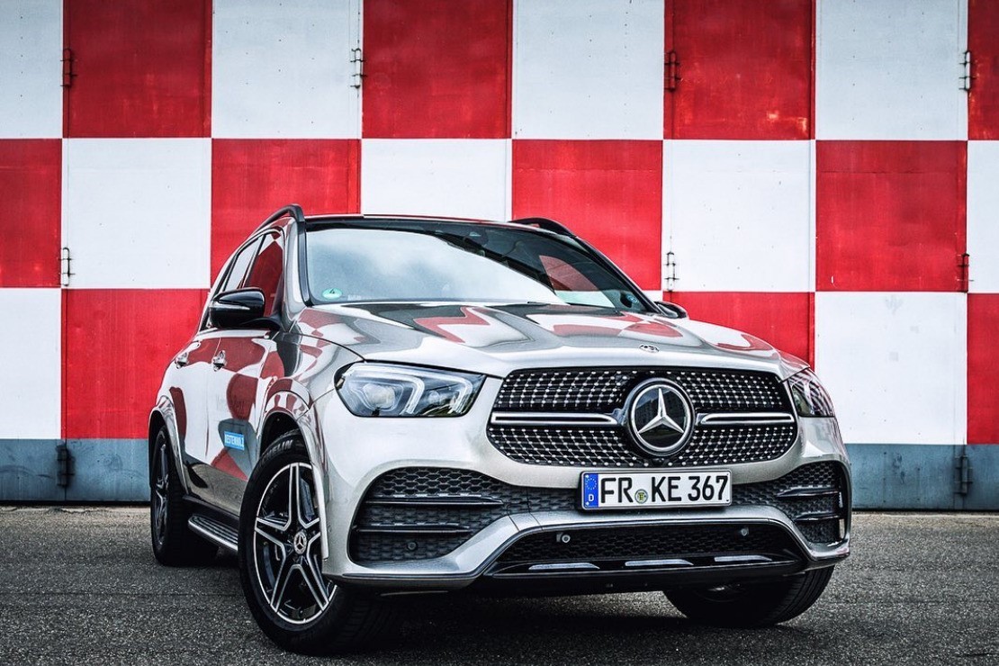 Will the Mercedes of the Future Come with a Crypto Wallet? 101