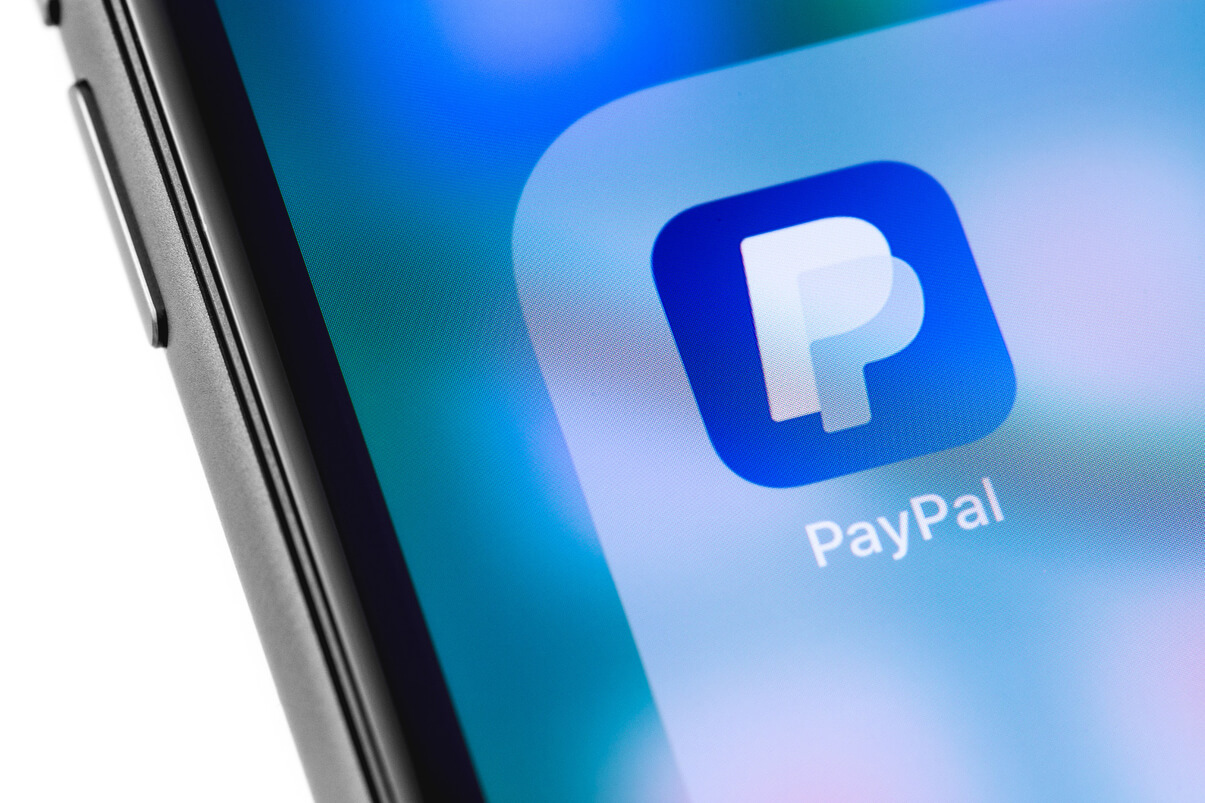 PayPal, Square, Revolut, and Robinhood: A Crypto Comparison