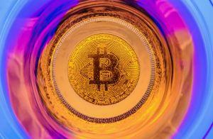 Bitcoin Dives Under USD 10,000, Crypto Market Down 10% 101