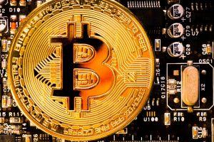 Senator Admits U.S. Can't Ban Bitcoin, Crypto Market Goes Up 101
