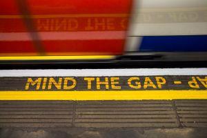 UK Regulator Tells Stablecoin Savings Firm: Get Your Ads off the Tube 101