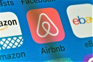 Airbnb Eyes Crypto & Blockchain, Crypto <a href='/crypto/etp'>ETP</a> Trading Surges + More News 101