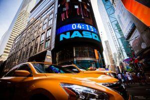 Bitcoin-Loving Nasdaq Companies Surge On Multimillion BTC Deals 101