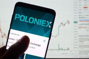 Poloniex paga una multa