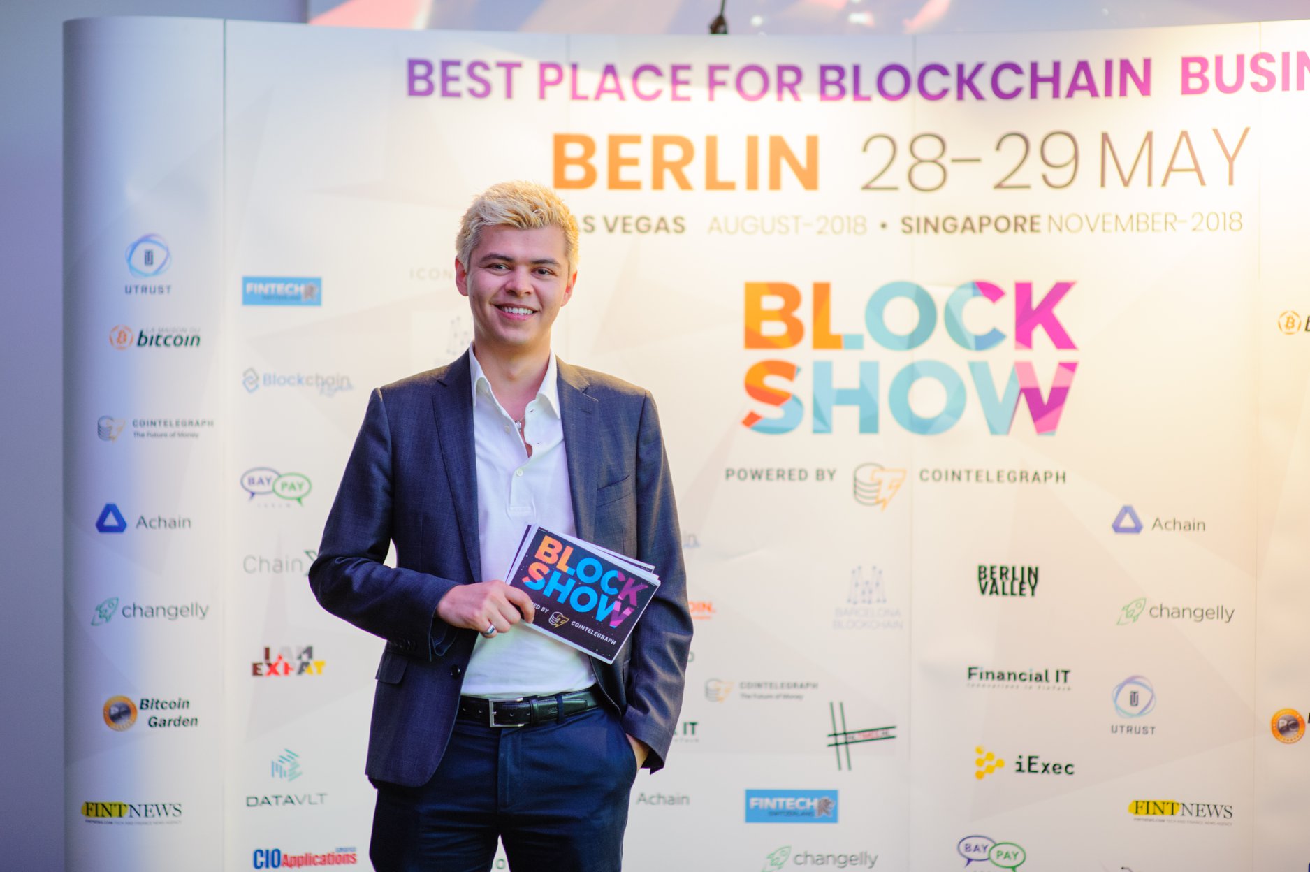 Wikipedia Gründer Jimmy Wales kommt zur Blockchain Messe BlockShow Europe 0001
