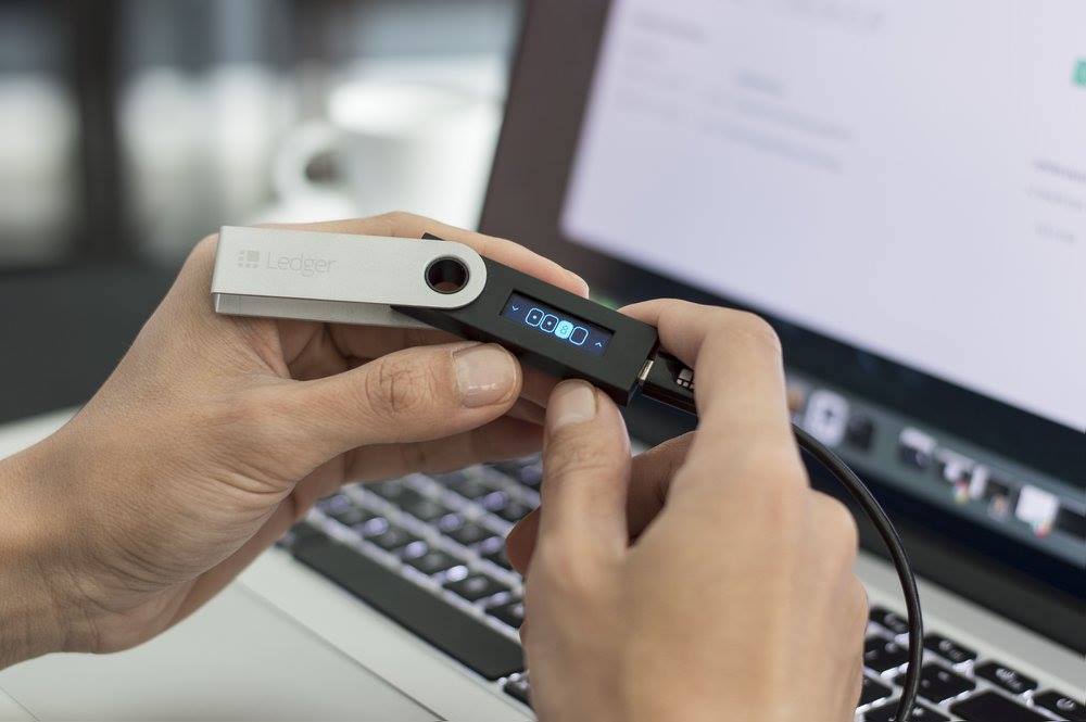 Samsung investit 2,6 millions d’euros dans Ledger 0001
