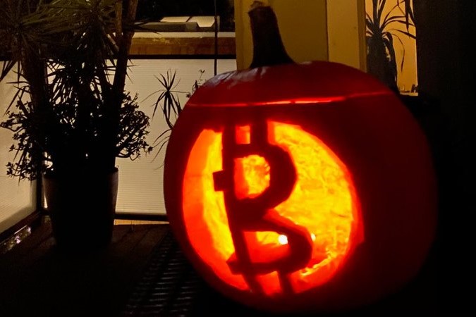 investing-in-bitcoin-adopting-crypto-launching-cbdc-and-20-crypto-jokes