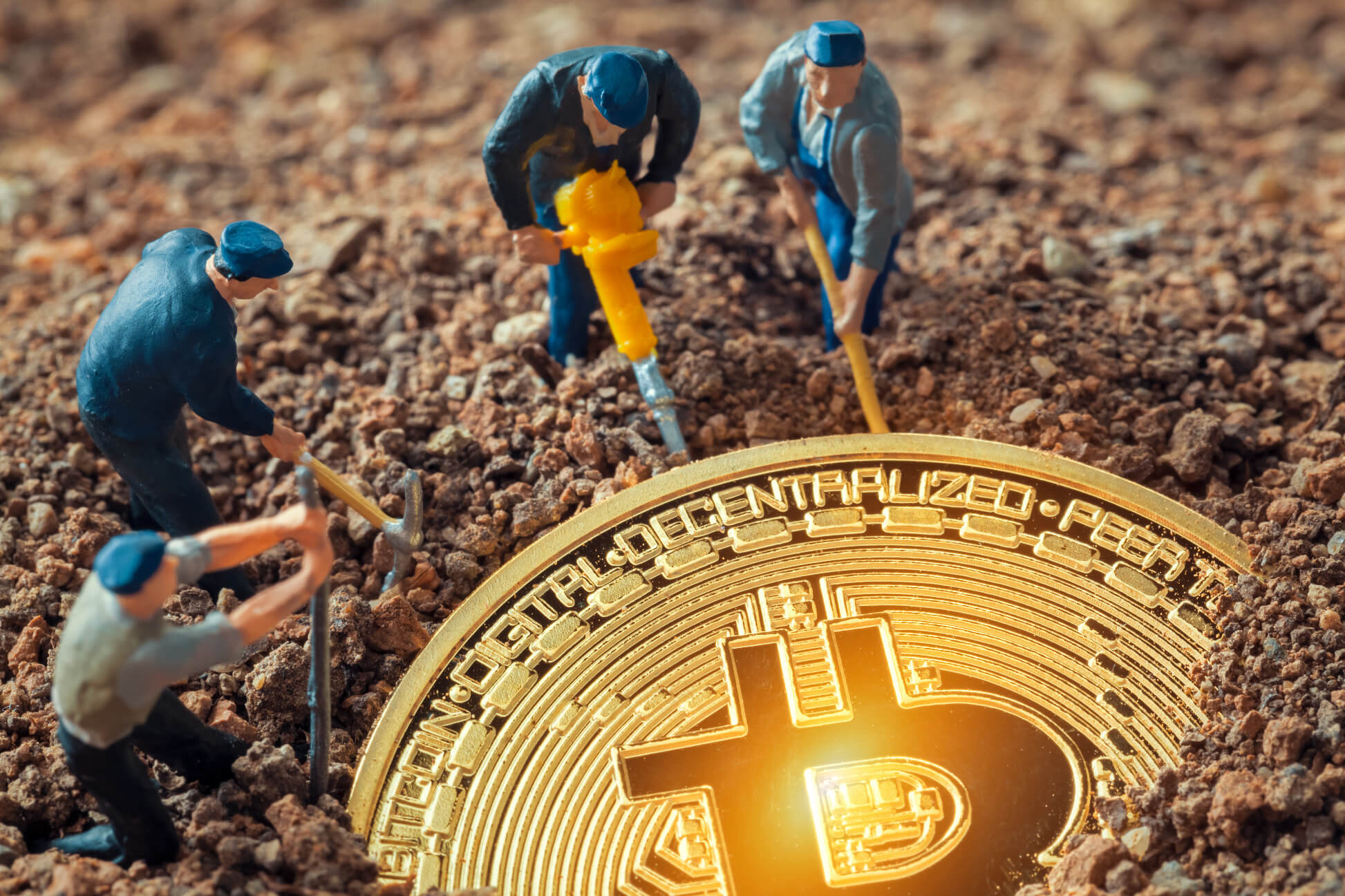 bitcoin-rally-supported-by-more-busy-miners-and-lower-fees