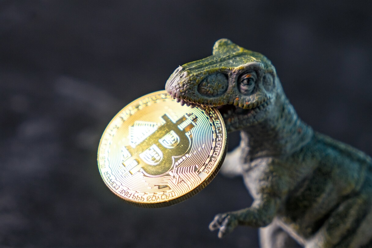34m-bitcoin-available-as-blackrocks-cio-says-btc-to-replace-gold