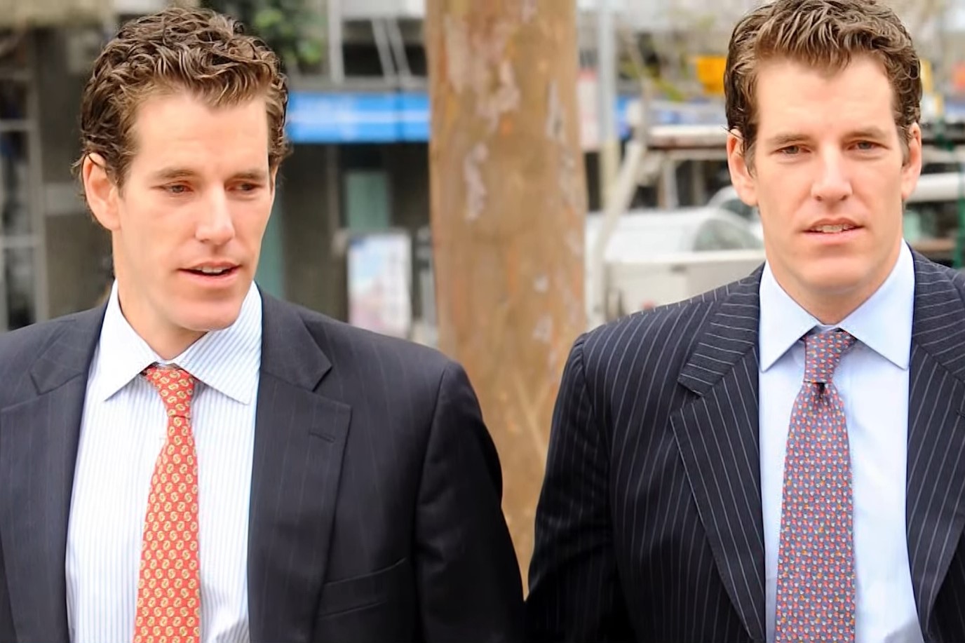 winklevoss twins own bitcoins to usd