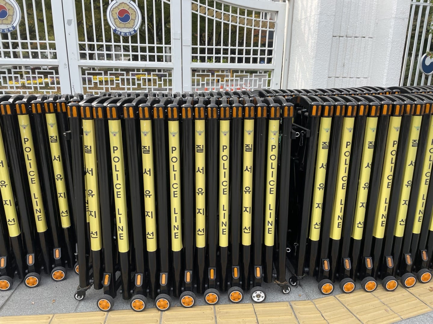 Mobile police barriers on a South Korean street.