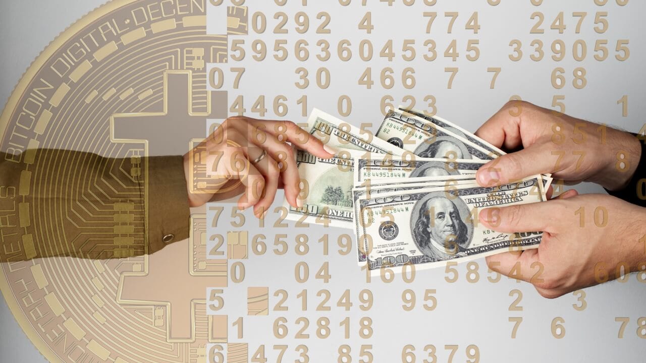 Cryptocurrency vs Cash: What is The Difference?