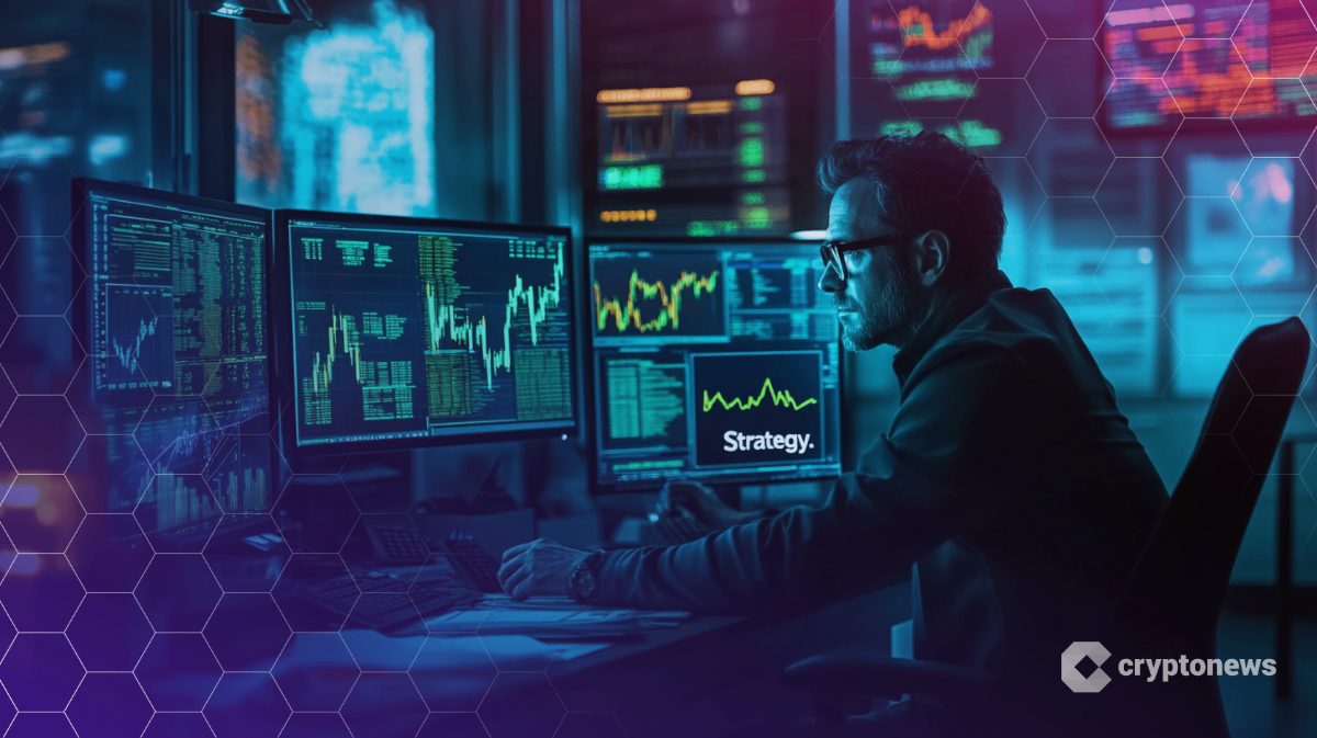 Saylor Teases Record Bitcoin Buy—As Strategy Faces $5.9B Loss Lawsuit and Investor Fury