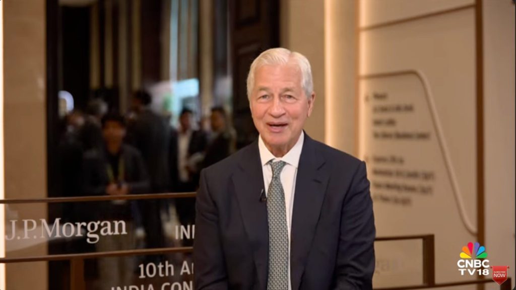 JPMorgan CEO Dimon Sees Inflation Blocking Fed Cuts, Says Stablecoins Pose No Bank Threat
