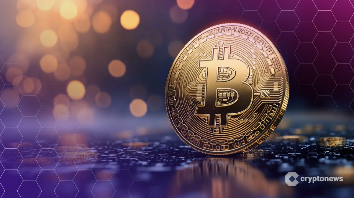 Bitcoin Drops Below $112K as Traders Eye Powell’s Speech — What’s Going On?