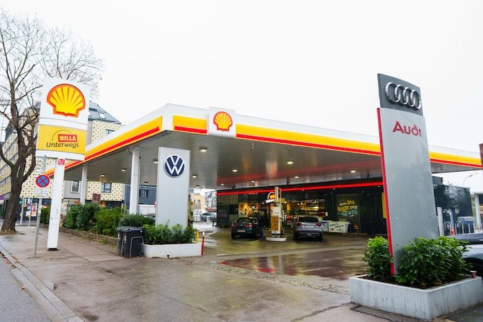 21-Year-Old Burned Alive in Austria Over Crypto Assets - The gasoline station