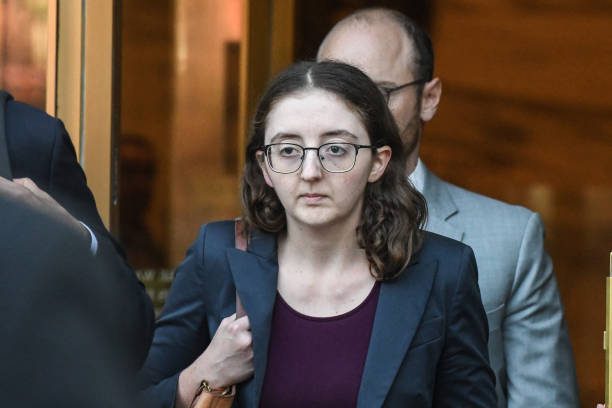 Caroline Ellison Community Confinement - Caroline Ellison image