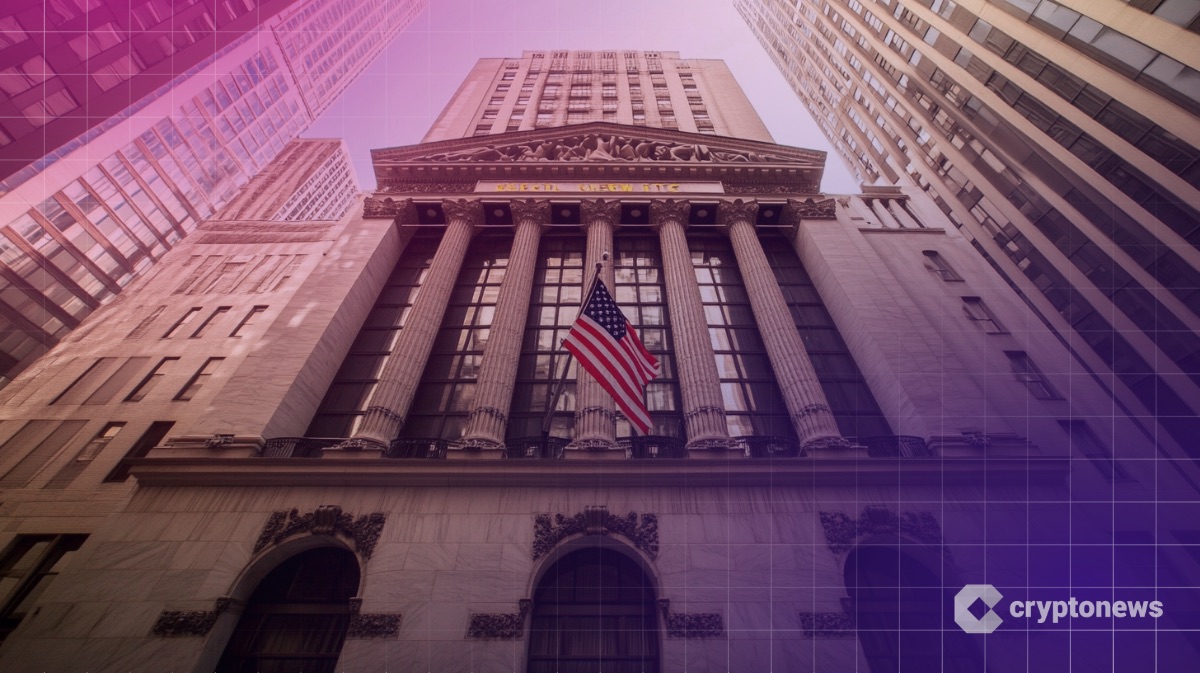 CFTC Caroline Pham, présidente intérimaire, se dirige vers Crypto Firm Moon Rémunération Une fois Mike Selig s'habille - CryptoNews.com | Related Crypto Article