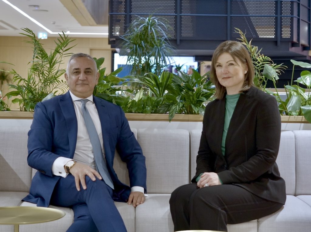 Nigel Khakoo, Ripple, & Jill Barber, Aviva Investors, seated